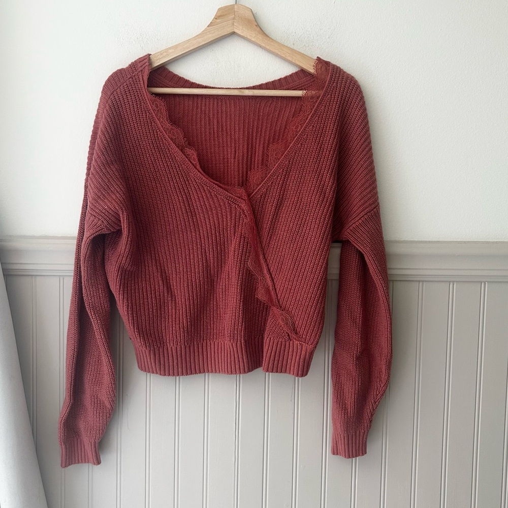 Hollister Small Women's V-Neck Sweater - Orange/Red